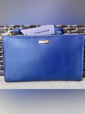 NWT Brahmin Daisy in VINTAGE BLUE Smooth Leather Clutch/Wristlet